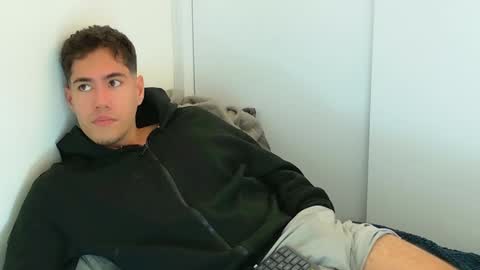 camara110 online show from 11.08.25