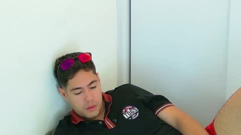 camara110 online show from 11.12.25