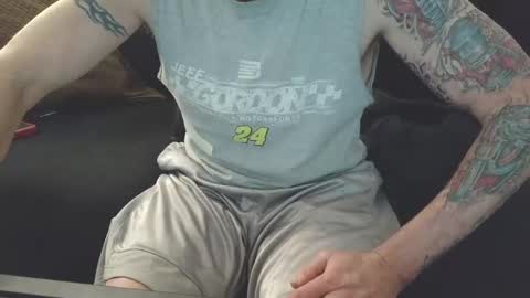 Chillaxin lets talk  online show from 01.27.25