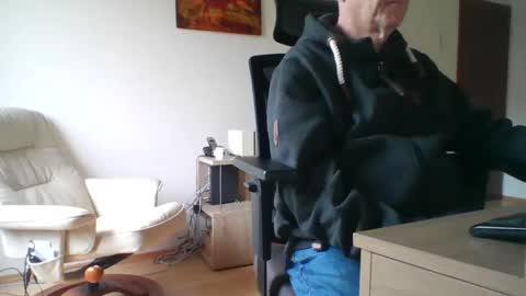 Snapshot of camcologne chatting on 02.07.25 camcologne online show from 02.07.25