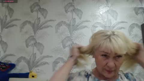 CamDiva1 online show from 06.26.26