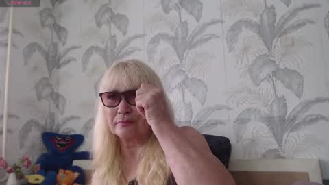 CamDiva1 online show from 07.27.26