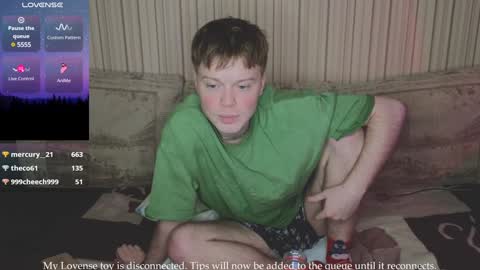 Snapshot of cameron_crowly chatting on 12.09.24 Cameron online show from 12.09.24