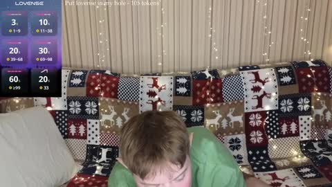 Snapshot of cameron_crowly chatting on 12.24.24 Cameron online show from 12.24.24