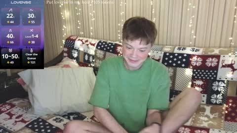 Snapshot of cameron_crowly chatting on 12.27.24 Cameron online show from 12.27.24