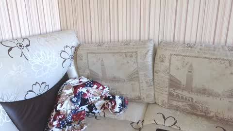 Snapshot of cameron_crowly chatting on 01.12.25 Cameron online show from 01.12.25