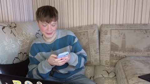 Snapshot of cameron_crowly chatting on 01.28.25 Cameron online show from 01.28.25