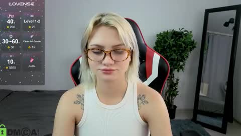 Cameron online show from 10.11.25