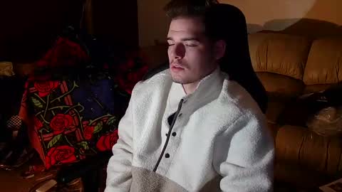 Snapshot of camerondt chatting on 01.13.25 camerondt online show from 01.13.25