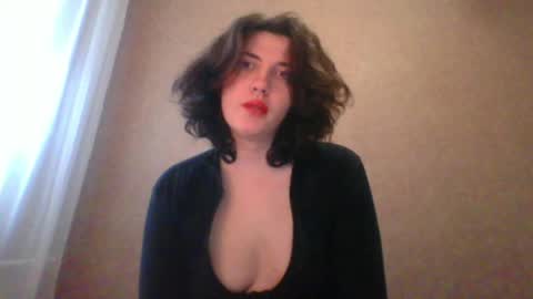 Snapshot of camgirl_xx chatting on 05.02.26 Marta online show from 05.02.26