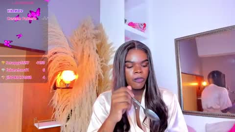 camiestrada online show from 03.09.25