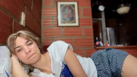 camii19y online show from 11.05.25