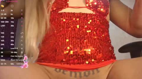 Snapshot of camii_raux chatting on 02.10.26 CA M I online show from 02.10.26