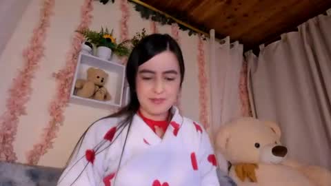Snapshot of camiilalopee chatting on 06.23.26 Camii Lopez online show from 06.23.26