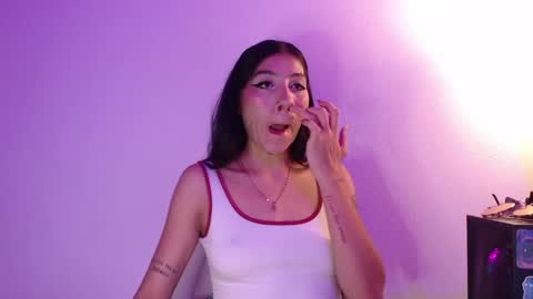 Snapshot of camila_668 chatting on 05.21.26 Cami online show from 05.21.26
