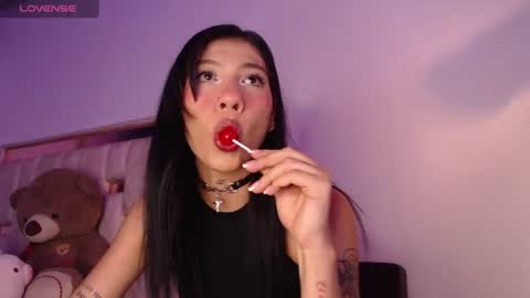Snapshot of camila_668 chatting on 06.11.26 Cami online show from 06.11.26