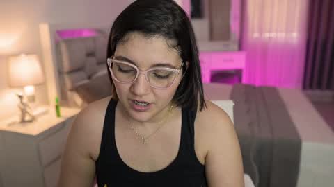 Snapshot of camila_buitrago chatting on 01.01.25 Camila buitrago online show from 01.01.25