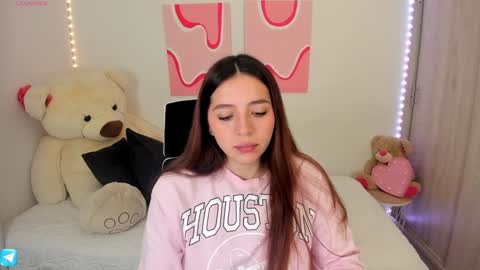 Snapshot of camila_ec2 chatting on 12.05.24 C A M I online show from 12.05.24