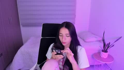  C A M I  online show from 02.23.26