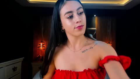 camila_martinez9 online show from 10.24.25