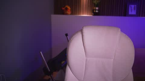 camila_martinez9 online show from 11.18.25