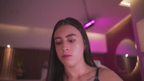 camila_martinez9 online show from 12.17.25