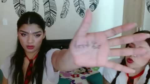 Snapshot of camila_meza chatting on 02.27.25 camila_meza online show from 02.27.25