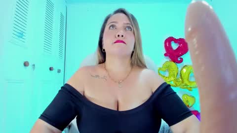 camilaa foxxx online show from 02.15.25