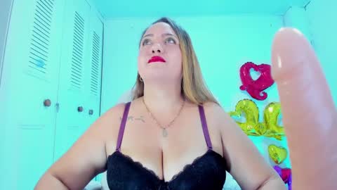 camilaa foxxx online show from 02.16.25