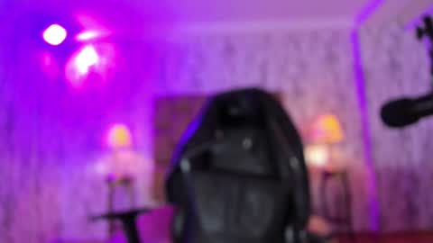 Snapshot of camilaachain chatting on 02.24.25 online show from 02.24.25