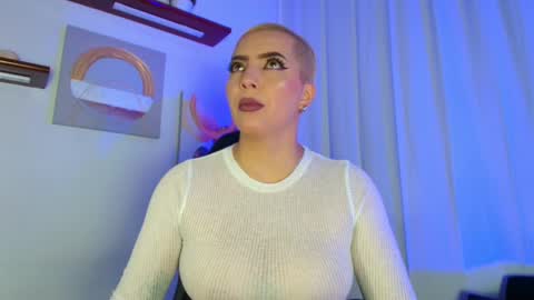 Snapshot of camilaachain chatting on 10.02.25 online show from 10.02.25