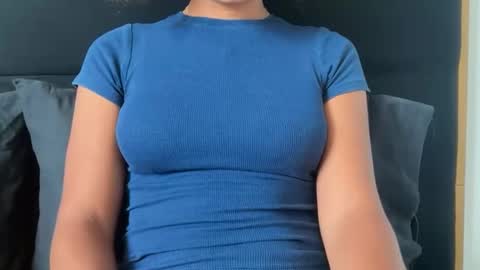 Snapshot of camilabrooks53 chatting on 09.21.25 camilabrooks53 online show from 09.21.25