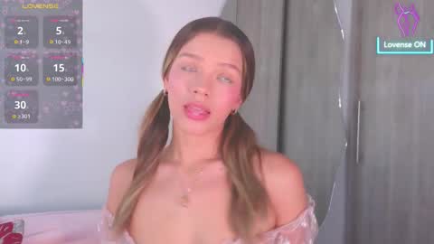 Camila Monroee  online show from 02.12.26