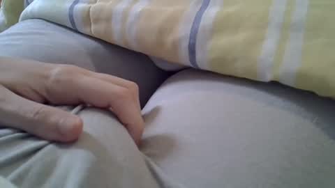 flash 50 tokens BIG CLIT  tits pussy. masturbation big clit 150 tokens fingers inside pussy 1000 tk  pump big clit 300 tk online show from 11.19.25