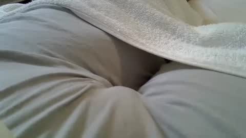 flash 50 tokens BIG CLIT  tits pussy. masturbation big clit 150 tokens fingers inside pussy 1000 tk  pump big clit 300 tk online show from 01.08.26