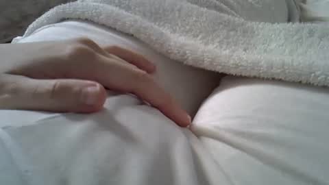 flash 50 tokens BIG CLIT  tits pussy. masturbation big clit 150 tokens fingers inside pussy 1000 tk  pump big clit 300 tk online show from 02.17.26