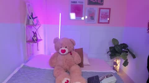 Camila  online show from 11.19.25