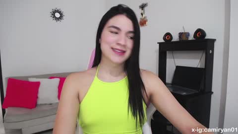 Snapshot of camilaryan chatting on 12.22.24 X IGcamiryan01 online show from 12.22.24