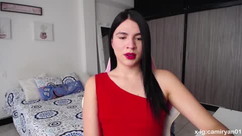 Snapshot of camilaryan chatting on 02.14.25 X IGcamiryan01 online show from 02.14.25