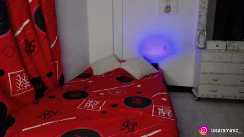 Snapshot of camilaryan chatting on 10.24.25 X IGcamiryan01 online show from 10.24.25