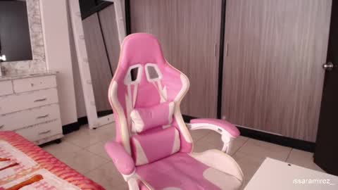 Snapshot of camilaryan chatting on 11.21.25 X IGcamiryan01 online show from 11.21.25