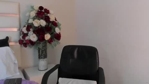 Camila online show from 12.17.24