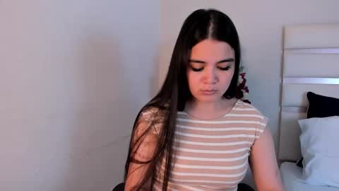 Camila online show from 01.16.25