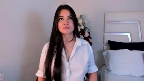 Camila online show from 01.18.25