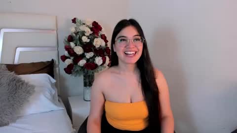 Camila online show from 02.22.25