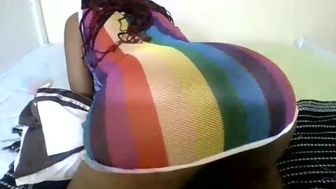 camillla15 online show from 12.19.24