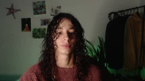 Snapshot of camille_delrey chatting on 02.02.25 Camille online show from 02.02.25