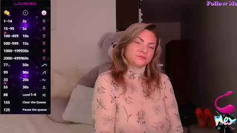 Snapshot of camille_game chatting on 12.02.25 Camille Game online show from 12.02.25