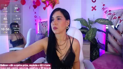 Snapshot of camille_halls chatting on 02.22.25 Camille online show from 02.22.25