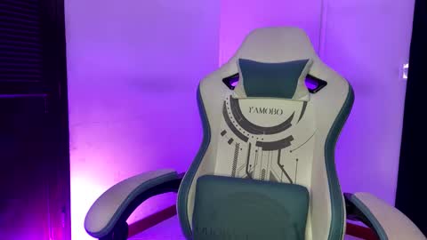 camilo_contre21 online show from 01.28.25